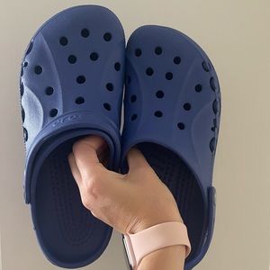 Blue CROCS Clogs in Excellent Used Condition Women’s Size 12 Men’s Size 10